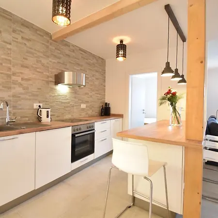 Suncani Krovovi شقة بولا