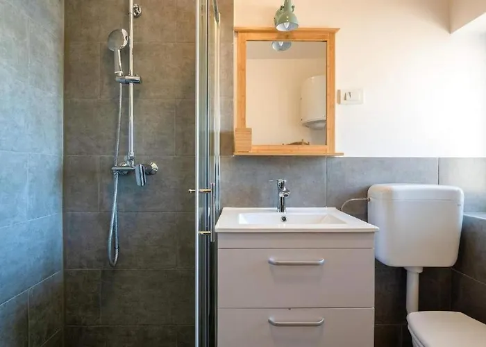 Apartment Suncani Krovovi *