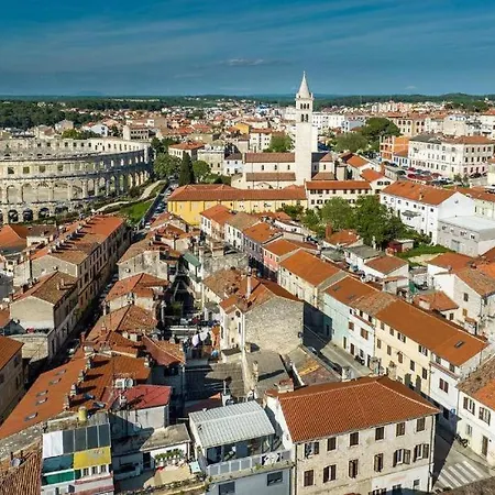 Suncani Krovovi Apartamento