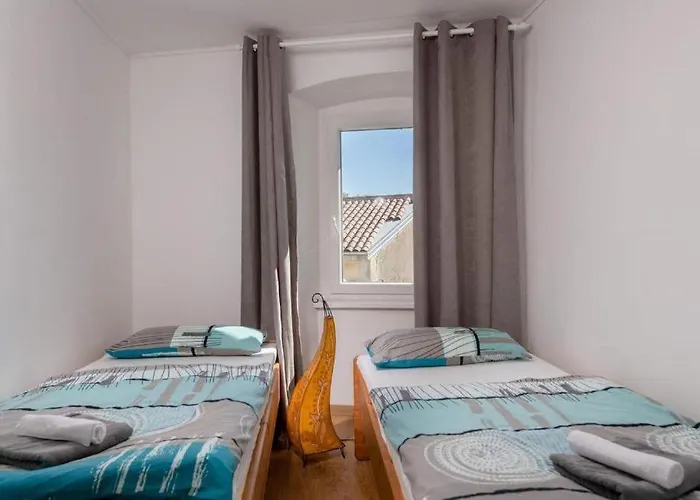 Appartamento Suncani Krovovi