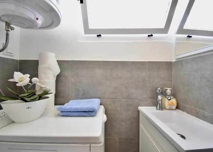 Suncani Krovovi * Pola