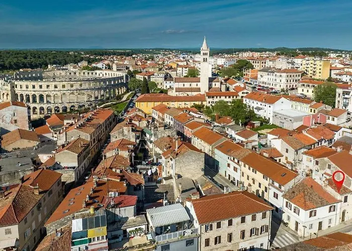 Suncani Krovovi Appartamento