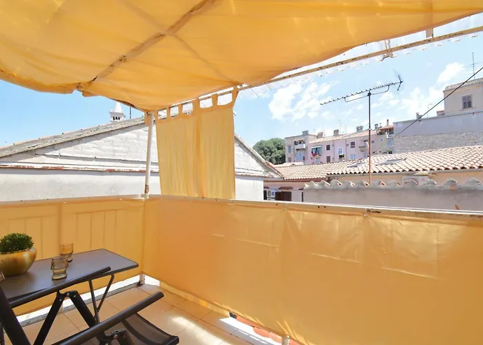 Appartamento Suncani Krovovi Pola