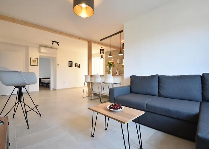 Suncani Krovovi * Pola